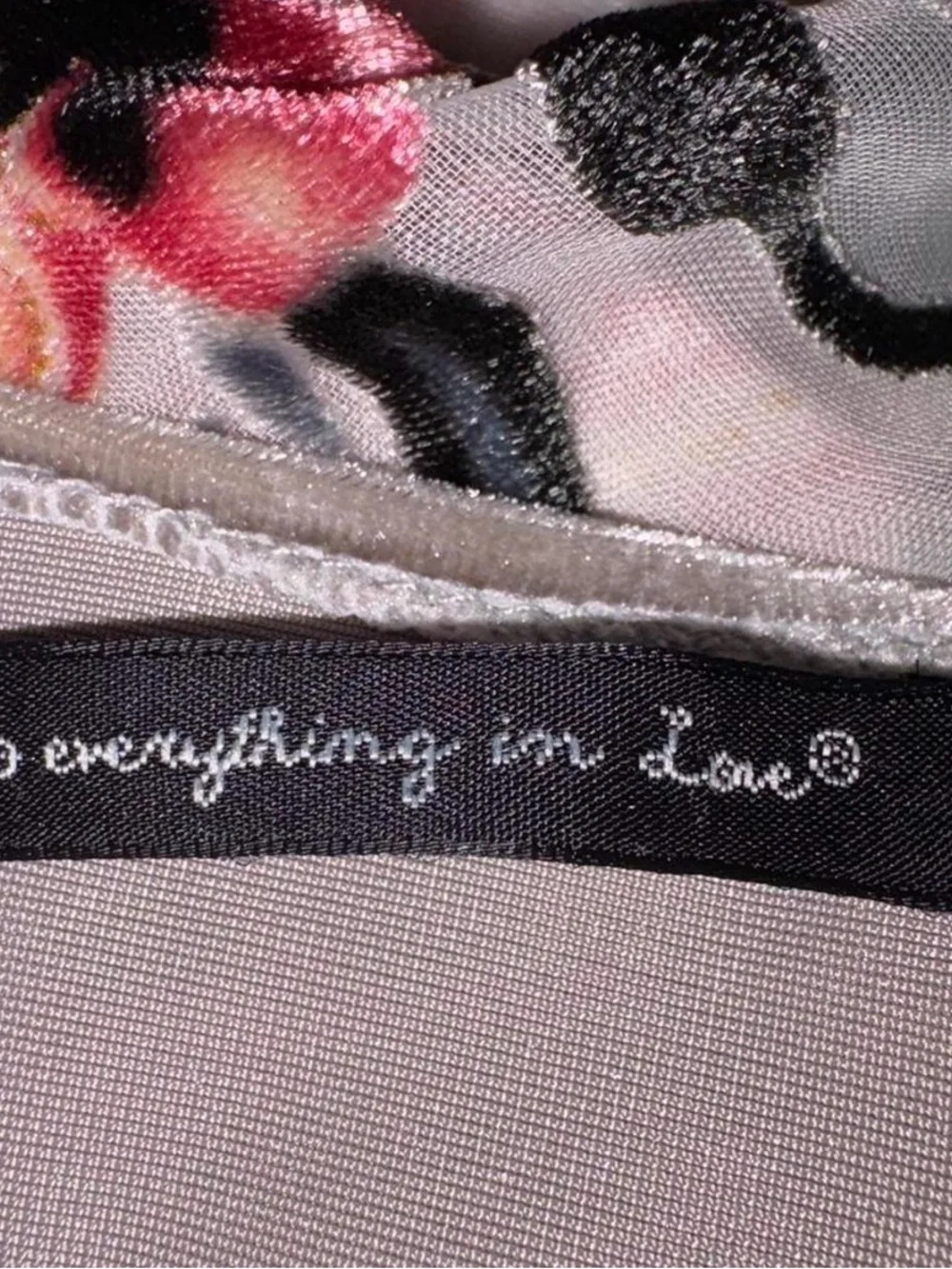 Do everything in love Floral‎ Accented Shimmery Taupe fit over